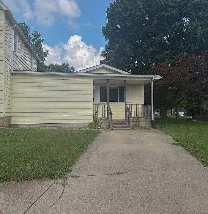 79 Martha Ave