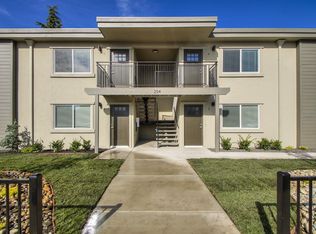 284 N I St APT 3, Livermore, CA 94551