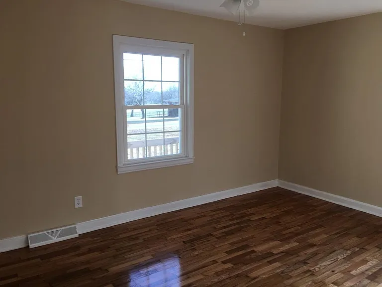 445 Bess Town Rd — Photo 9