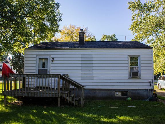 4th image of 231 Janet Ave SE
