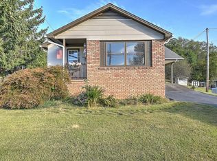 3152 Blackburn Ave, Kingsport, TN 37660