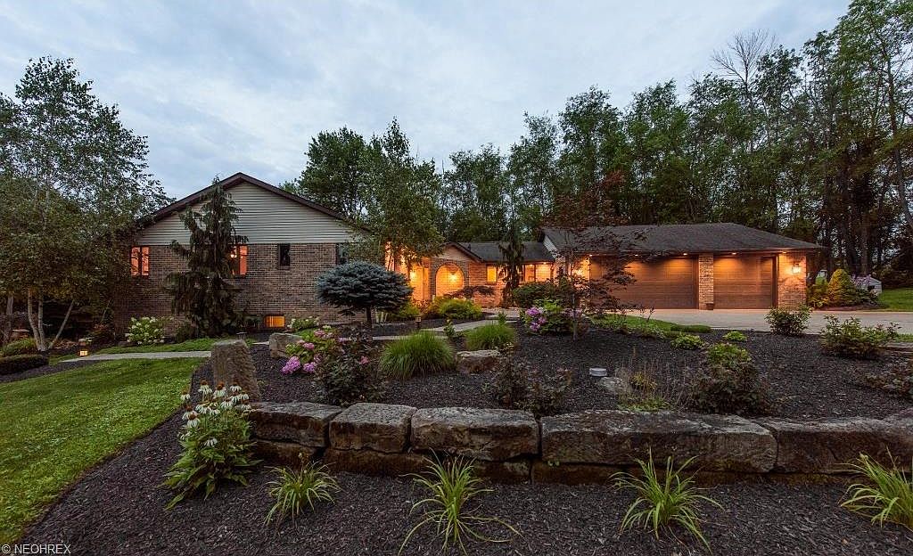 5925 Richville Dr SW, Navarre, OH 44662 Zillow