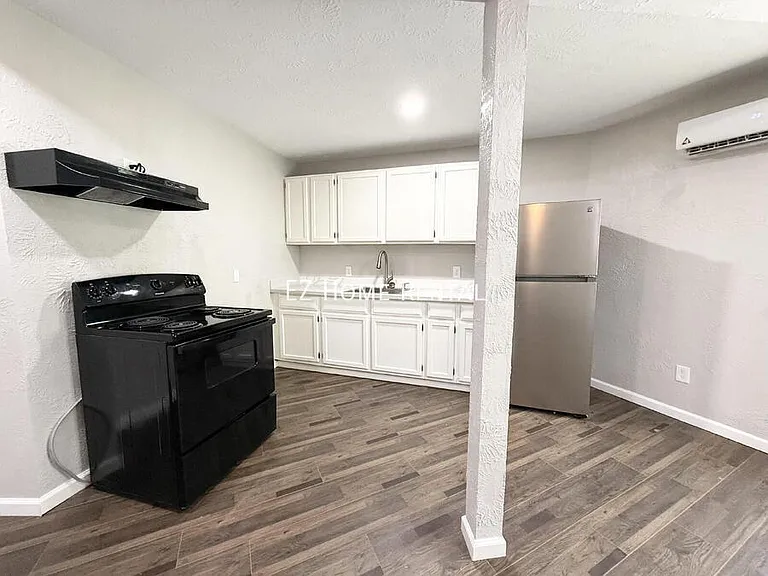 7515 Bayway Dr #3 — Photo 6