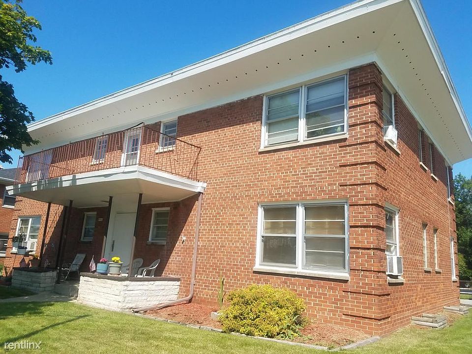 1st image of 9902 W National Ave APT 4