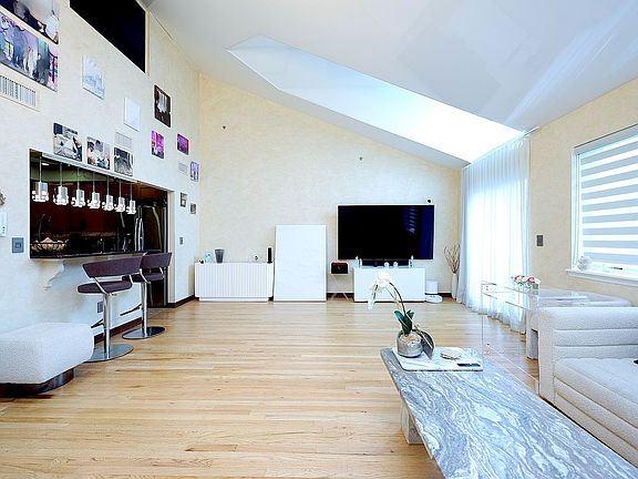 3rd image of 1980 Bergen Ave #3D