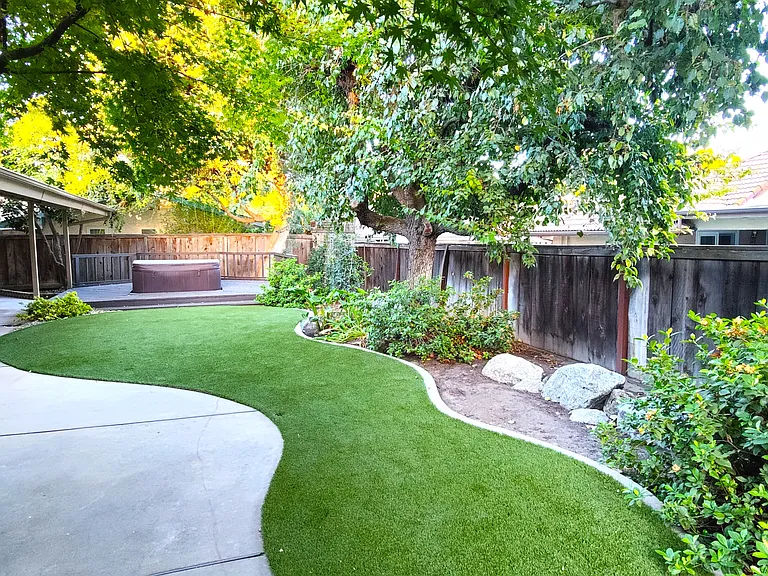 3421 W Los Altos Ave — Photo 22