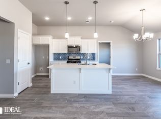 707 Mossy Rd, Norman, OK 73069