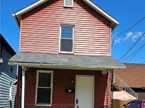 234 S Wayne St, New Castle, PA 16102