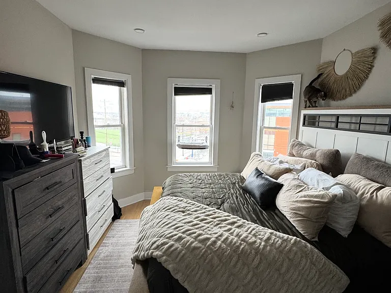 311 Lexington St #3 — Photo 15