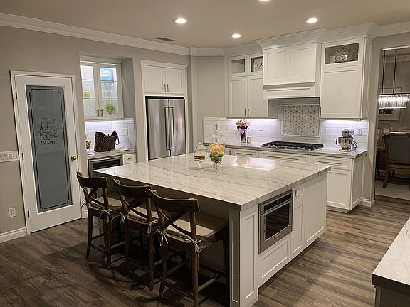 2nd image of 22409 Majestic Ct