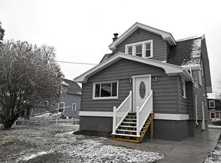 113 Mineral Springs Rd, Buffalo, NY 14210