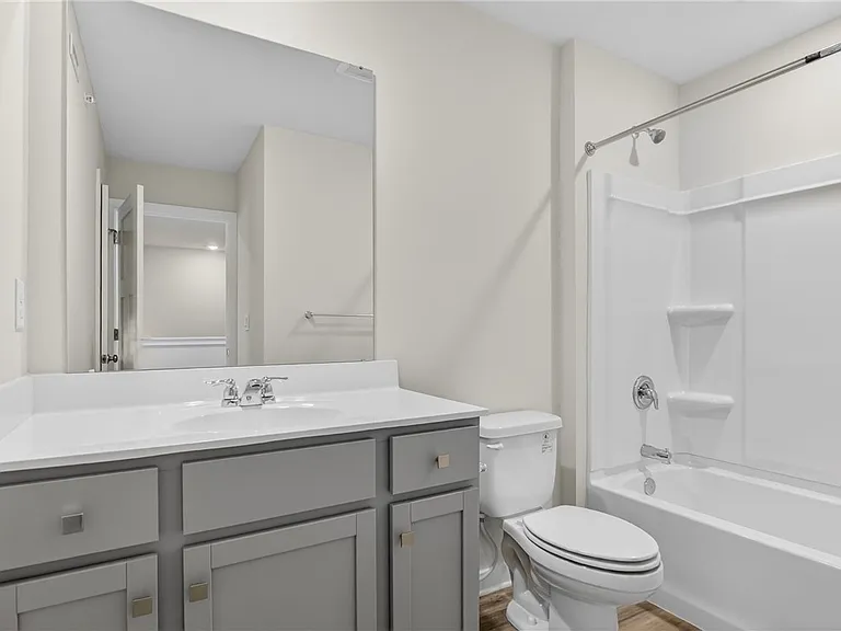 704 Olivia St — Photo 27