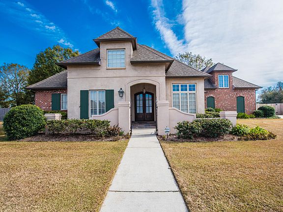 2nd image of 212 Hundred Oaks Dr