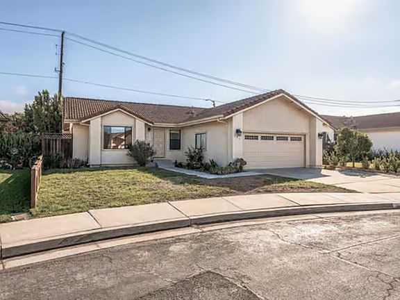 2nd image of 161 Bender Cir