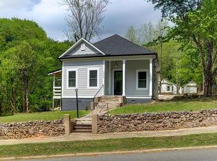 1612 W Grand Ave, Hot Springs, AR 71913