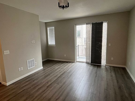 Living and Desk nook