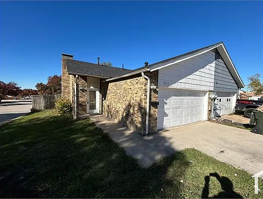 2270 Jackson Cir — Photo 3