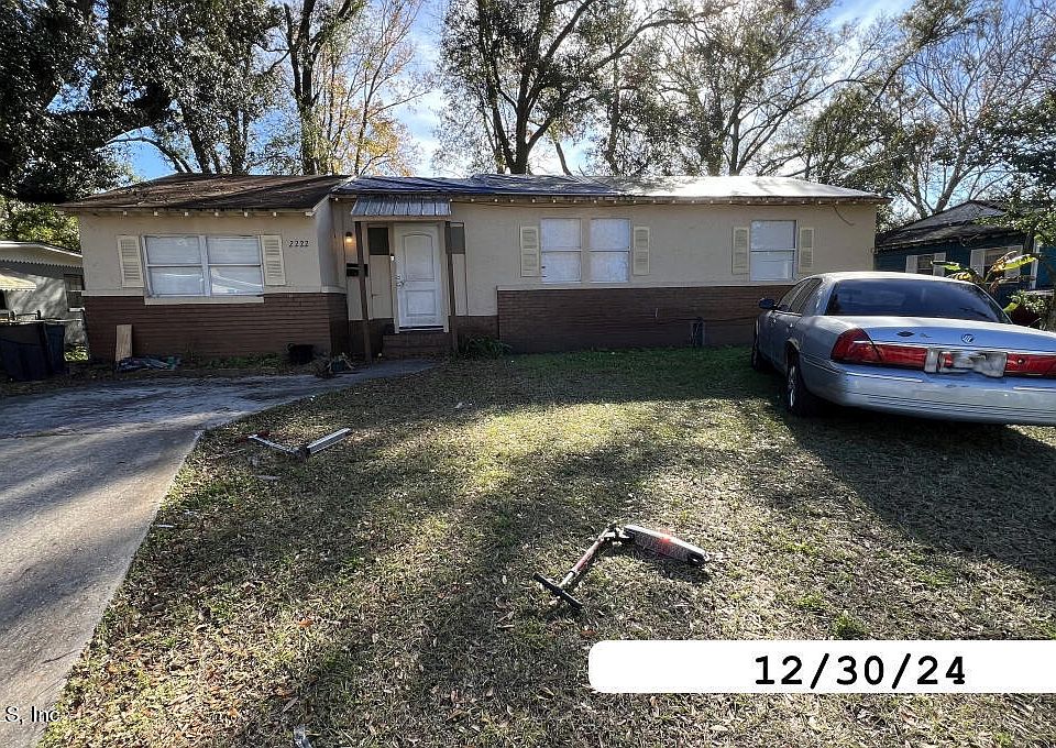 1st image of 2222 W 15TH Street