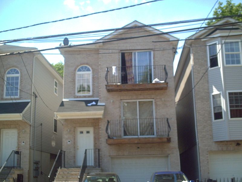 1st image of 37 NORWOOD ST