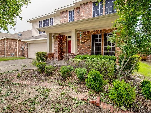 2nd image of 506 Maplewood Dr