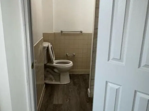 269 Broadway APT B, Bethpage, NY 11714