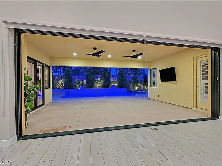 65 Garibaldi Way — Photo 57