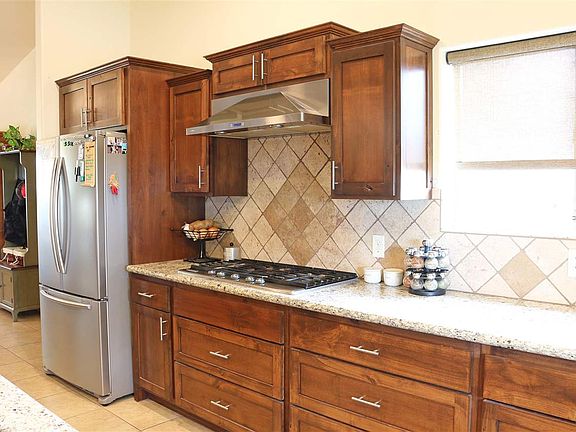 4th image of 3835 S 18th Ave