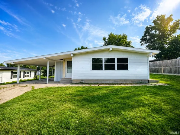 2815 29th St, Bedford, IN 47421