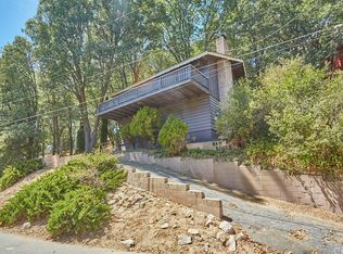 464 Dunant Dr, Crestline, CA 92325