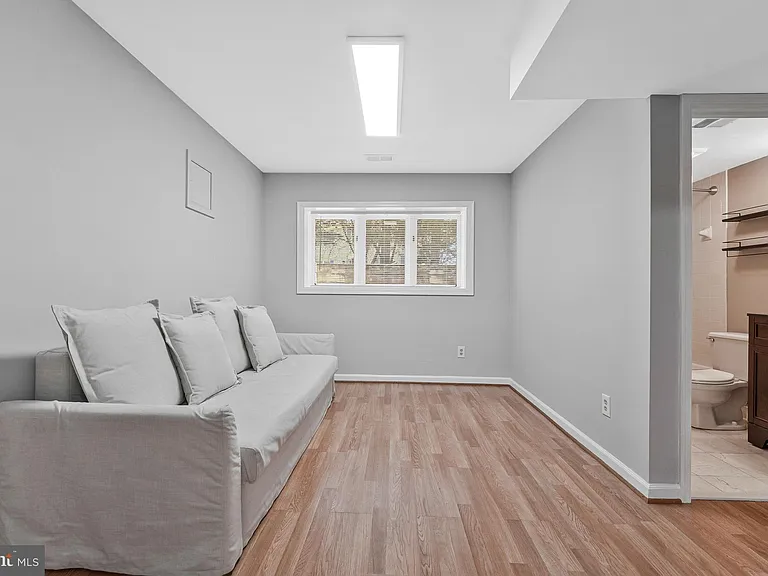 1008 Park St SE — Photo 57