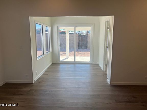 4th image of 2045 E BIRCHWOOD Avenue