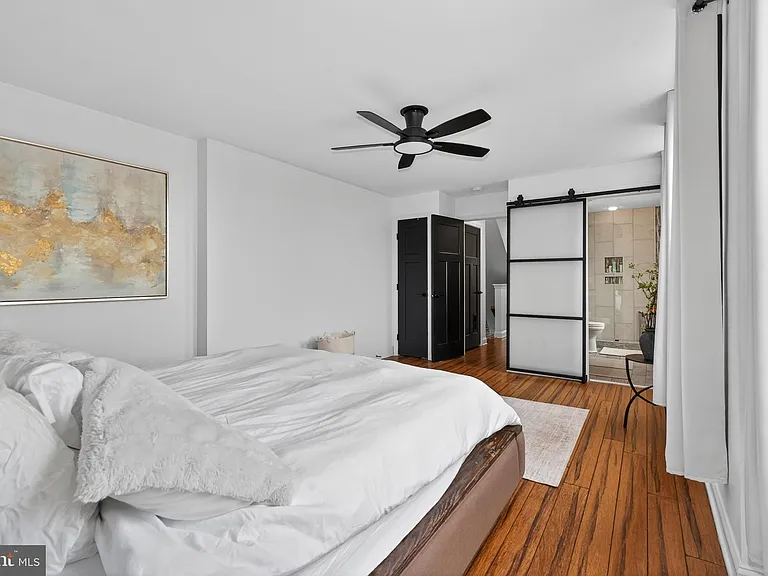 3200 Fleet St — Photo 26
