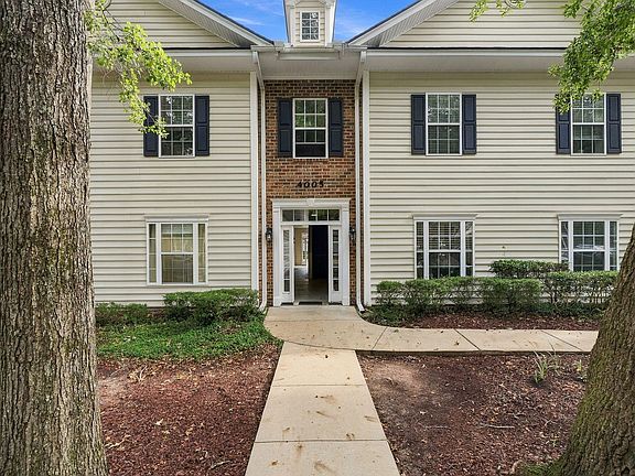 2nd image of 4005 Radcliffe Place Dr #A-2