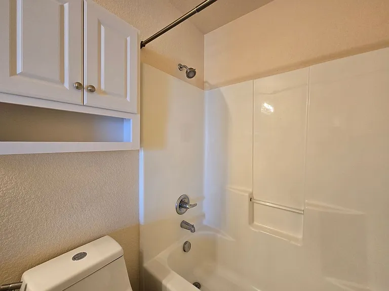 5108 Screaming Eagle Cir — Photo 23