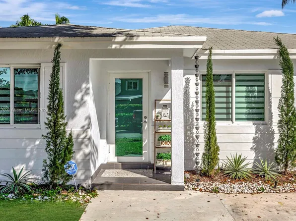 14519 SW 139th Avenue Cir E, Miami, FL 33186