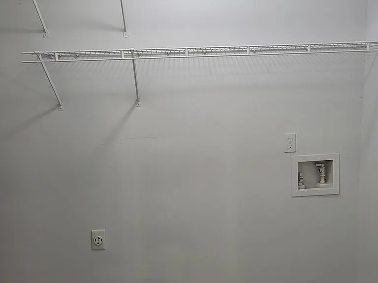 Arlington Apartments — Photo 131
