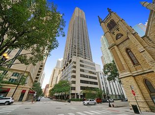 30 E Huron St APT 1904, Chicago, IL 60611