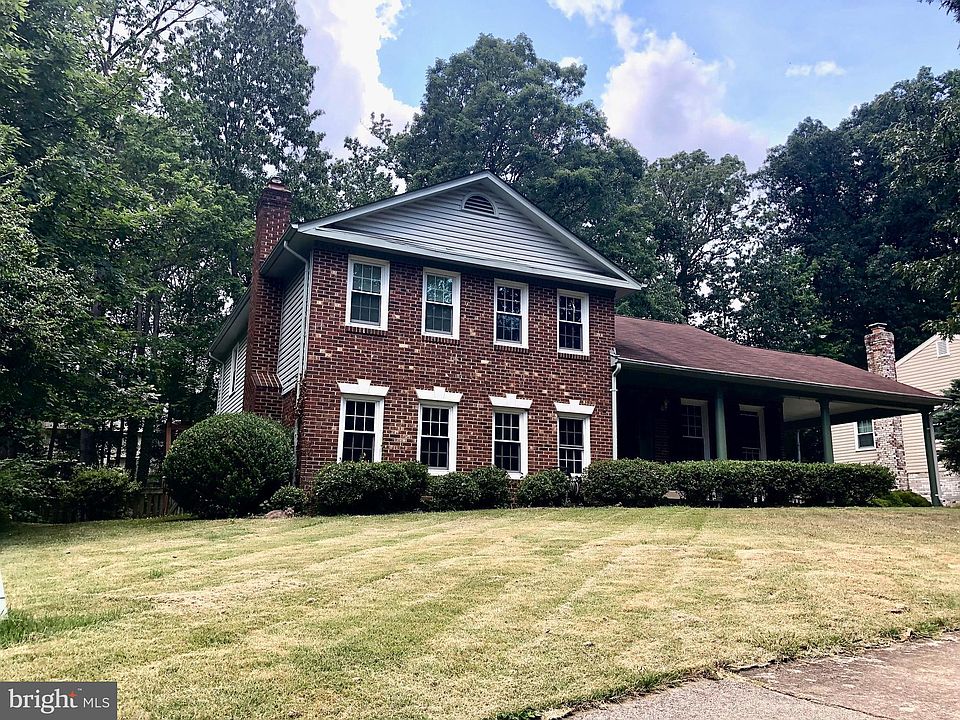 1st image of 12212 Redwood Ct