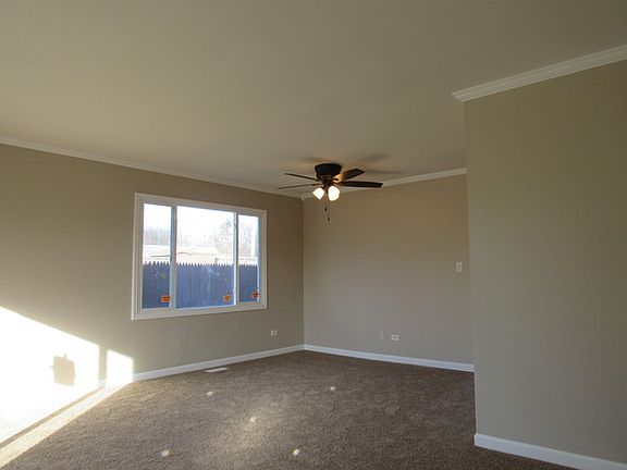 4th image of 9938 W Michigan Blvd