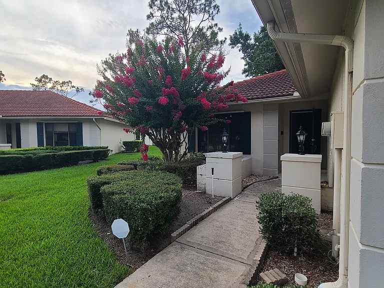 18318 Aintree Ct — Photo 18