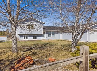 7800 Chukar Dr, Gillette, WY 82718