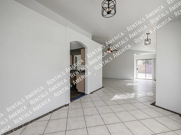 12731 W Sharon Dr — Photo 24