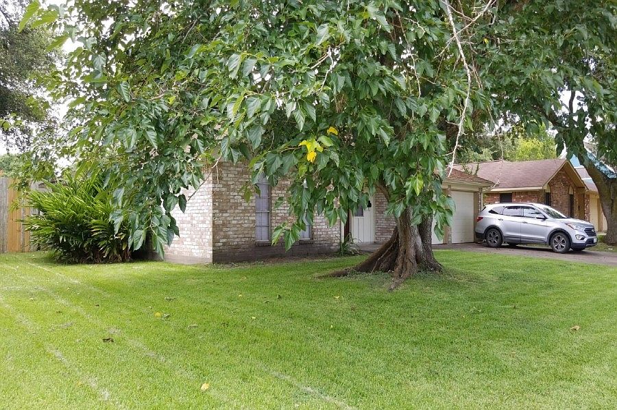 2nd image of 5310 Rockland Dr