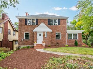 220 Cochran Rd, Pittsburgh, PA 15228