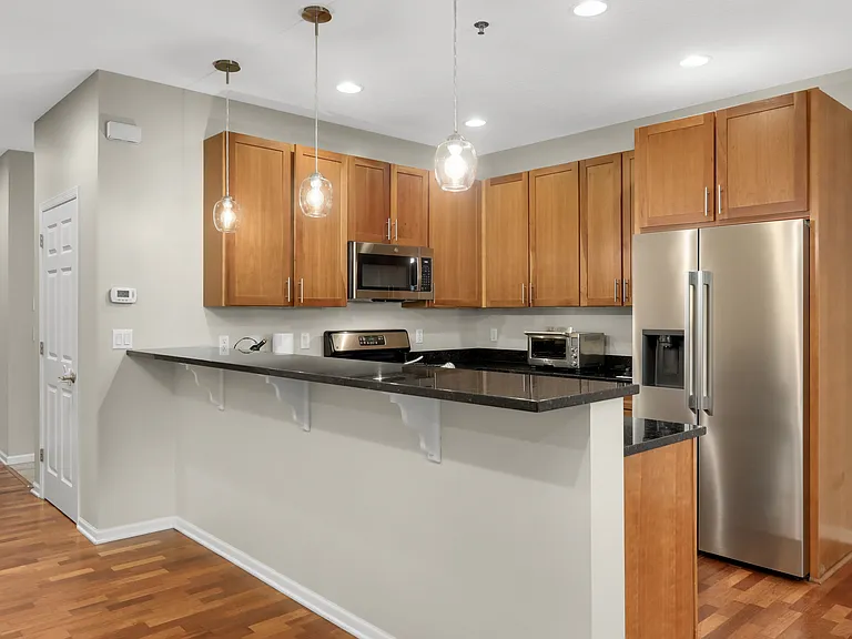 17790 Valley Cove Ct — Photo 5