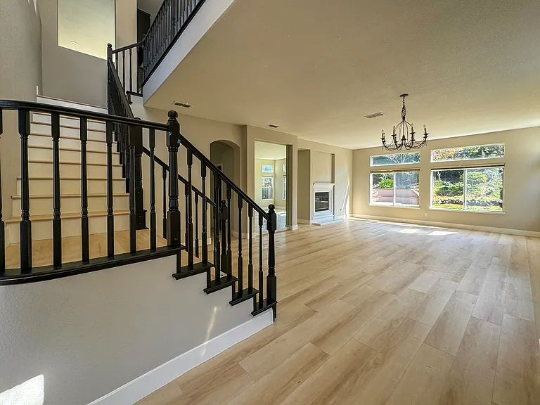 5181 Stone Canyon Dr — Photo 6