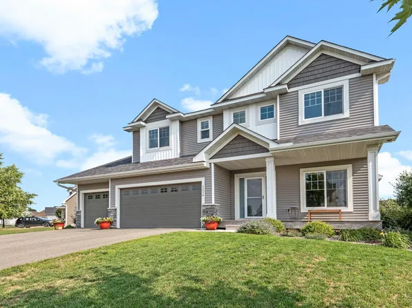 1114 Horseshoe Ln, New Prague, MN 56071