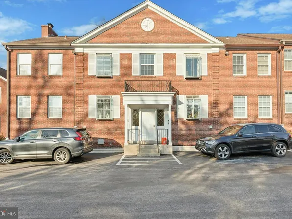 922 W Montgomery Ave, Bryn Mawr, PA 19010