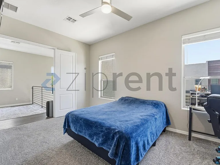 2315 E Pinchot Ave #128 — Photo 27