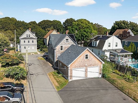 3rd image of 32 Green St